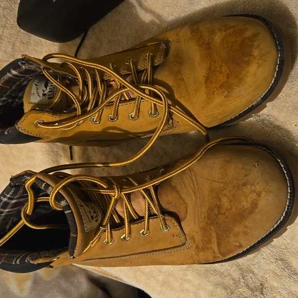 Mens boots - Picture 1 of 2